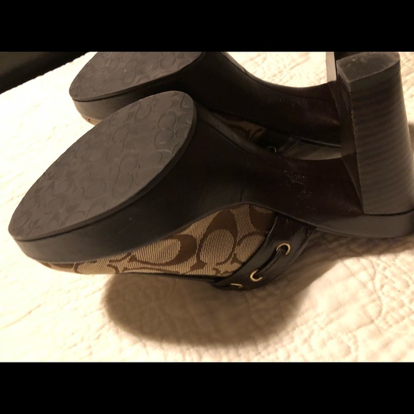 Authentic Coach clogs - Picture 5 of 8